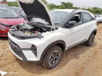 accidental-damaged-tata-motors-tata-nexon-creative